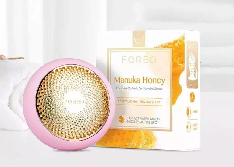 FOREO hydratační maska, Douglas, od 369 Kč