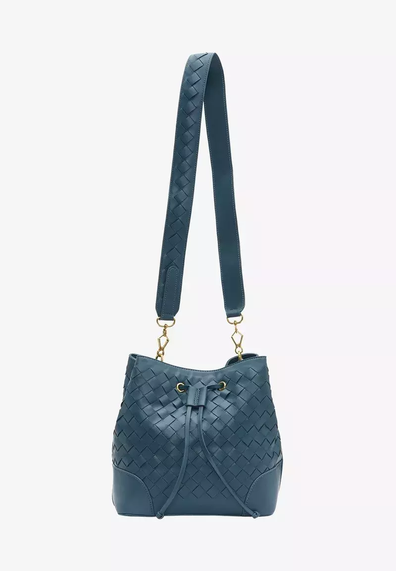 Proplétaná kabelka