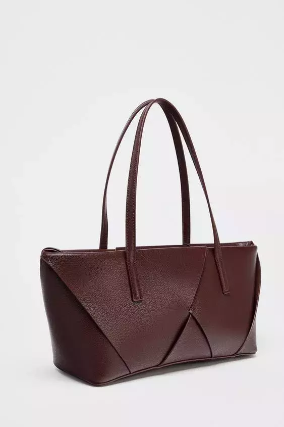 Proplétaná kabelka