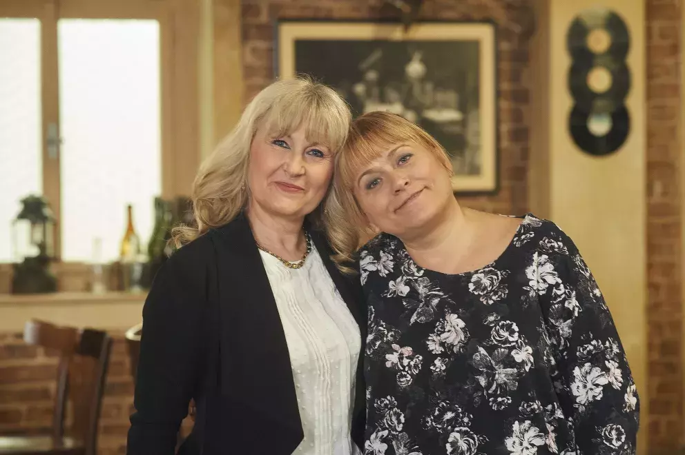 Pavla Tomicová jako Simona Hložánková