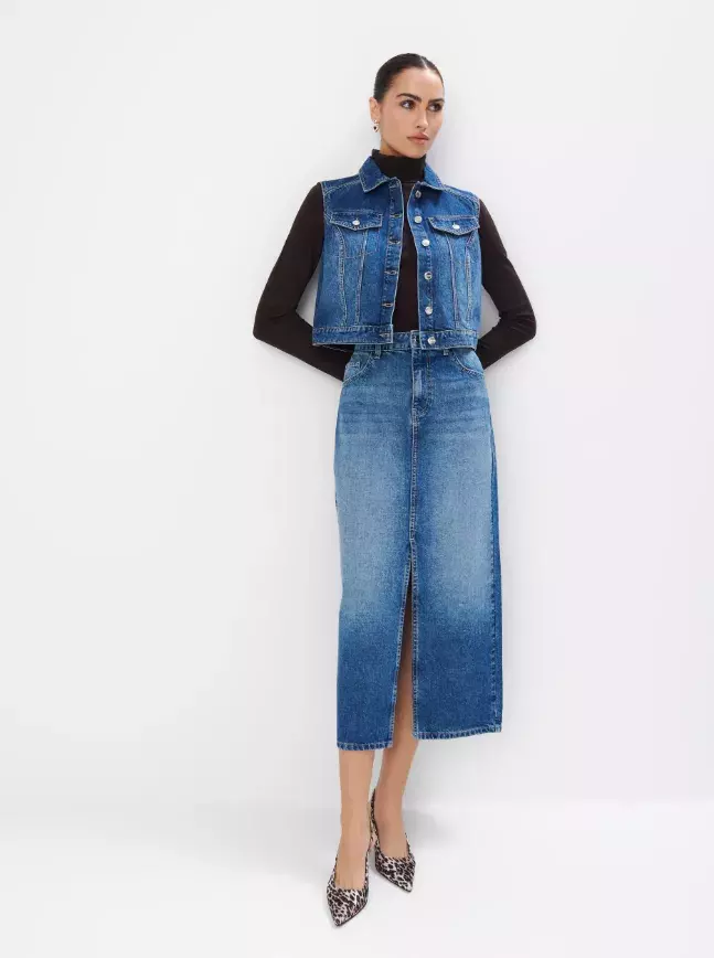 Denim vládne módním trendům