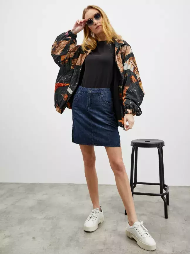 Denim vládne módním trendům