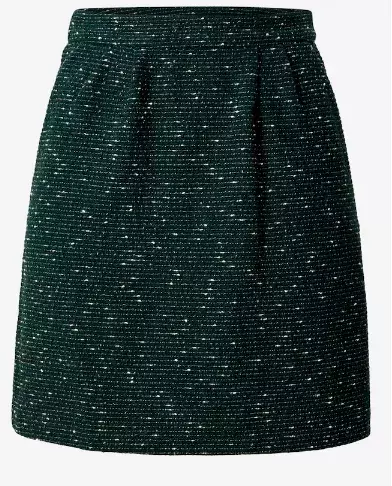 50 a mini? Proč ne! M​ódní inspirace od žen nad 50 let o tom, jak nosit mini sukně s grácií 