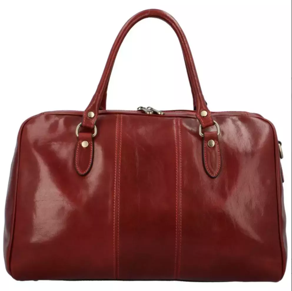 <p>Kožená kabela Mabel, 2690 Kč</p>
