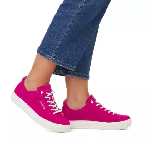 <p>Růžové tenisky Remonte, Rieker, cena po slevě 2151 Kč</p>
