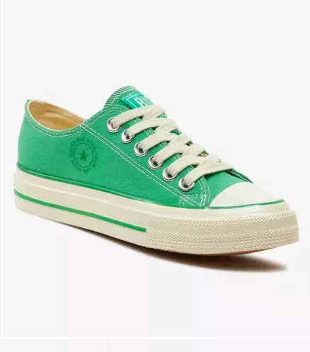 <p>Plátěnky Big Star Shoes, 710 Kč</p>
