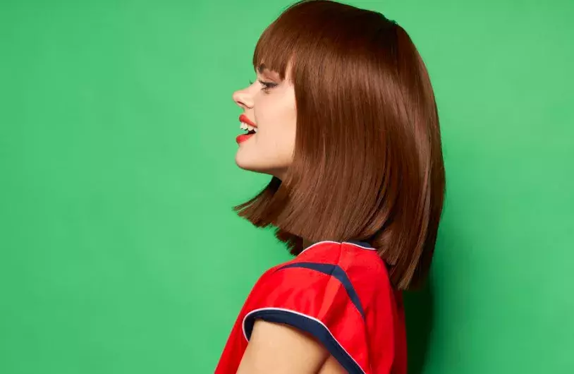 N​ejlichotivější dlouhé účesy pro ženy nad 50 let