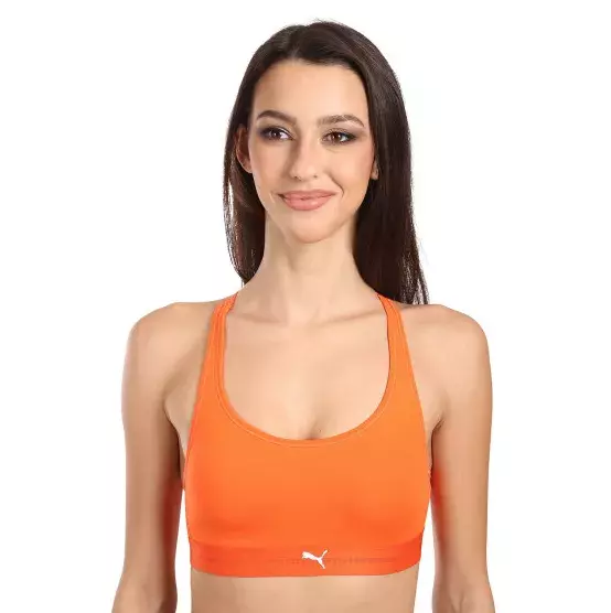 žena ve spodním prádle