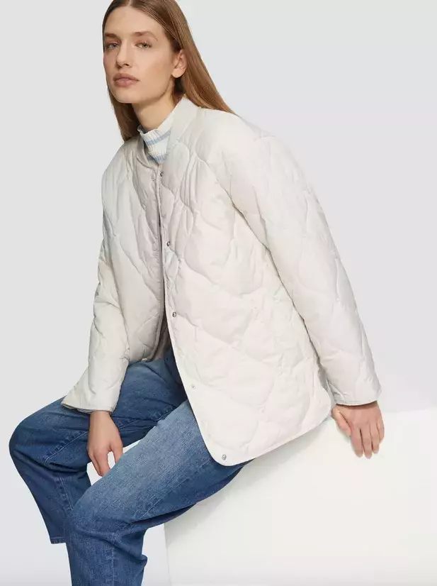 Měkká prošívaná bunda