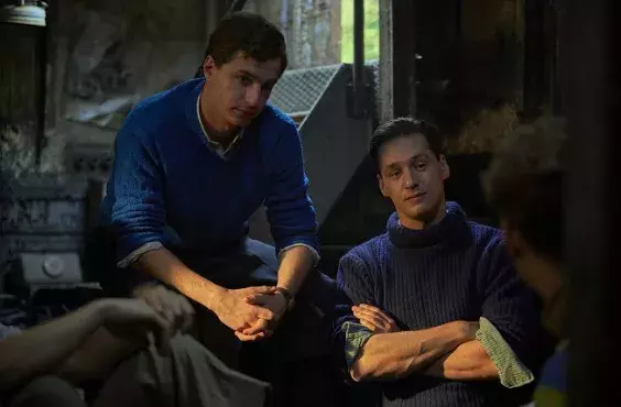 Záběr z filmu Bratři