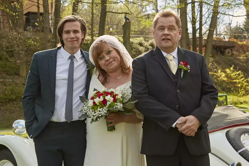 Pavla Tomicová jako Simona Hložánková