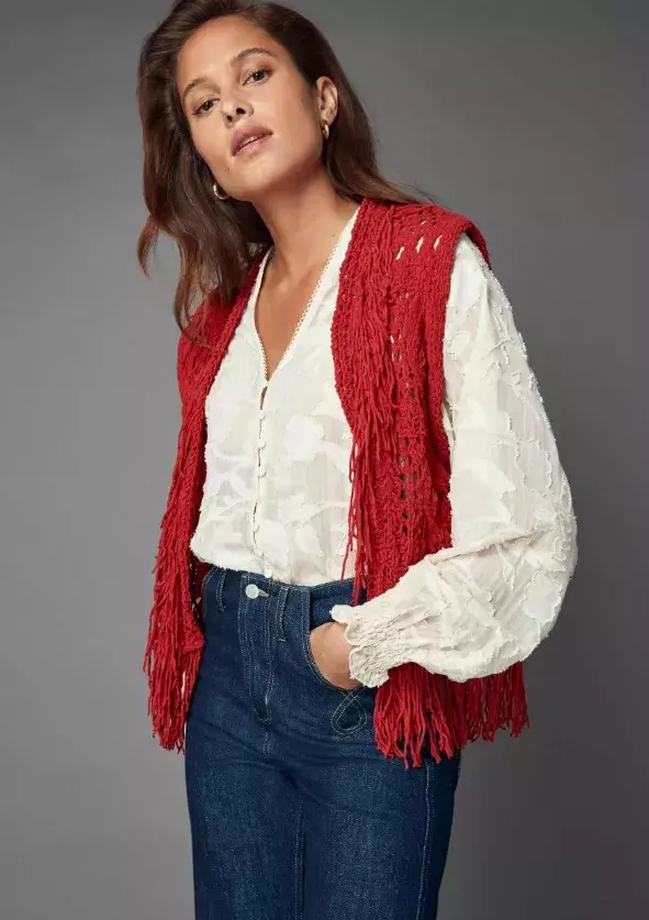 Háčkovaná vesta, Next, 760 Kč