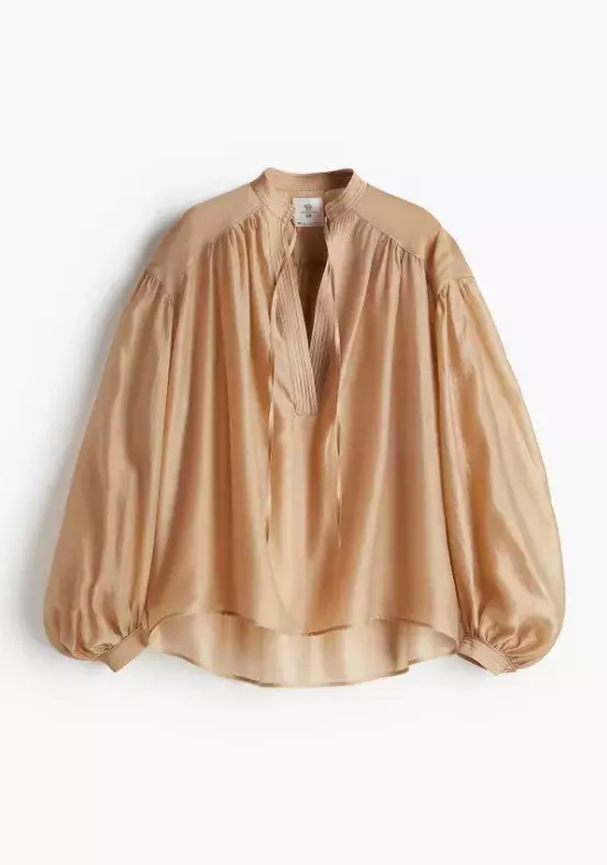 Boho halenka s balonovým rukávem, H&M, 1 199 Kč