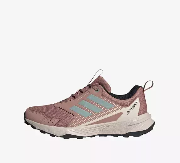 Běžecké boty do terénu, Adidas Terrex, 1 680 Kč