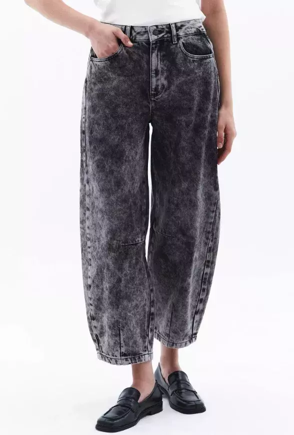 Barrel džíny s plísňovým efektem, OXXO, 1 919 Kč