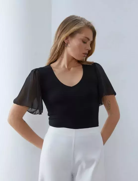 Triko s průsvitnými rukávy, Anna Field, 410 Kč