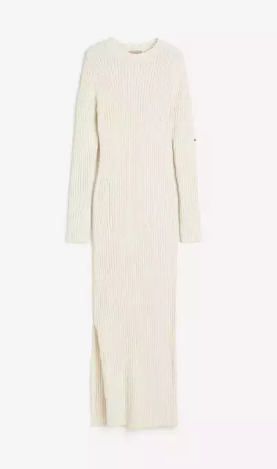 Dlouhé šaty z žebrovaného úpletu, H&M, 1 199 Kč