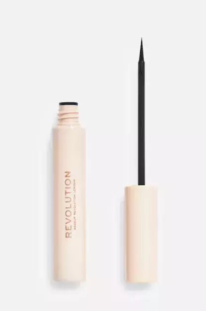 REVOLUTION oční linky, Douglas, 108 Kč