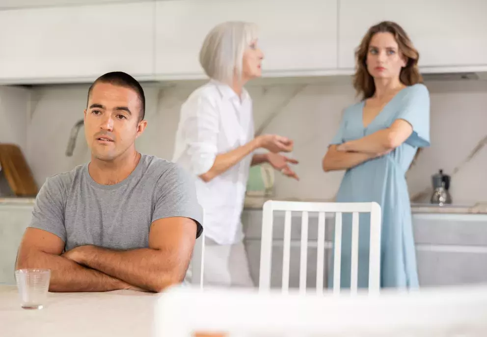 matka, dcera, problémy, hádka, manžel, nevěra