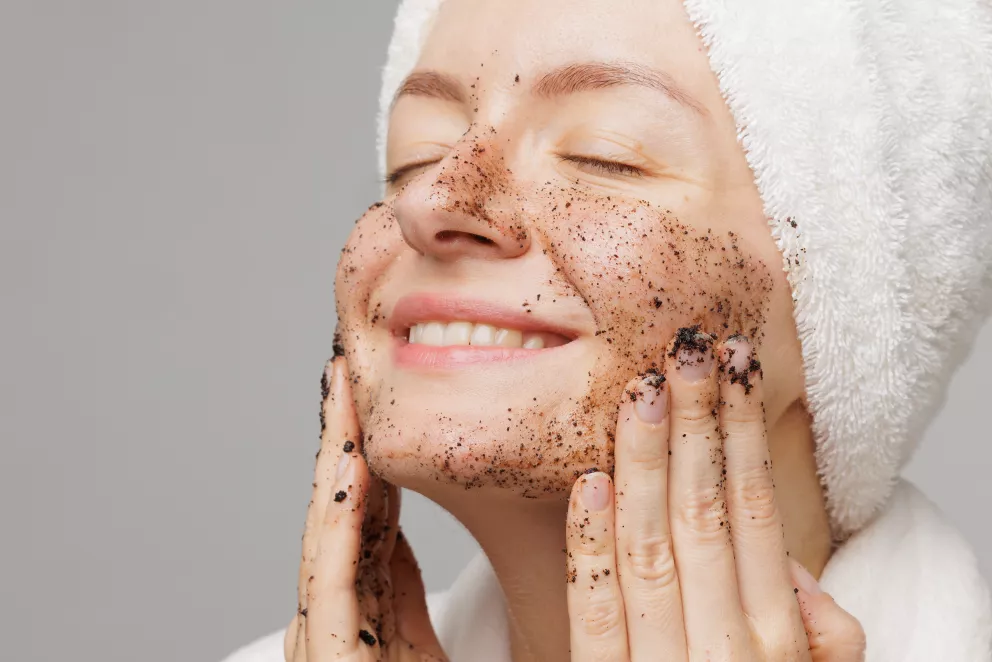 peeling žena ve středním věku