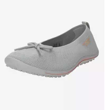 Slyšeli jste už o trendu Baleríny + tenisky = Ballerainer? Nejkomfortnější trend roku spojuje eleganci a pohodlí – obuv, kterou si zamilujete na první obutí