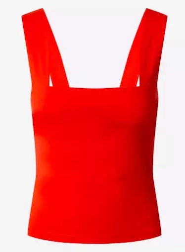 Skutečné dámy milují minimalismus. Jak se po 50 oblékat jednoduše a přitom efektně? Vyberte si levné kousky z naší galerie