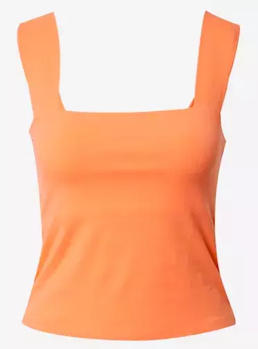 Skutečné dámy milují minimalismus. Jak se po 50 oblékat jednoduše a přitom efektně? Vyberte si levné kousky z naší galerie