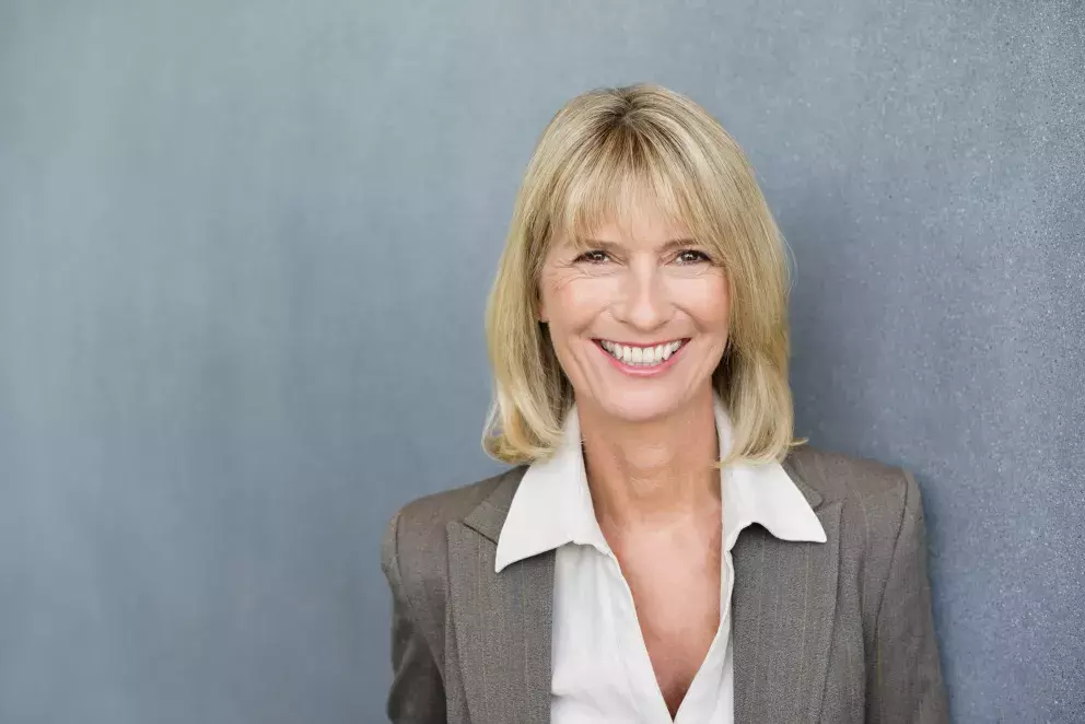 účesy snadné na údržbu pro ženy po 50