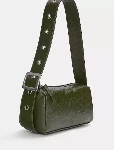 Tři typy kabelek, do kterých se vám vyplatí investovat, protože je využije i vaše dcera. Jsou praktické, vypadají skvěle a dáte do nich vše, co je potřeba