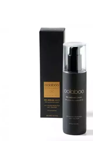 <p>DNA protective cream SPF30, Oolaboo, 2290 Kč</p>
