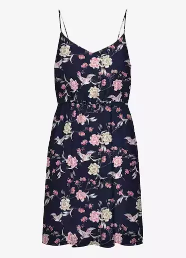 To nejhorší, co si po 60 můžete obléci - tyhle kousky byste měly ze šatníku vyřadit, vypadaly byste směšně