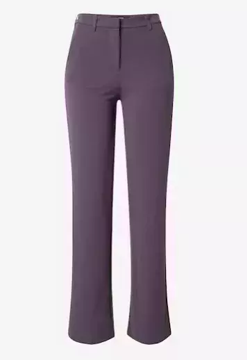 Francouzský šik bez námahy: Jak se oblékat jako Pařížanka po padesátce