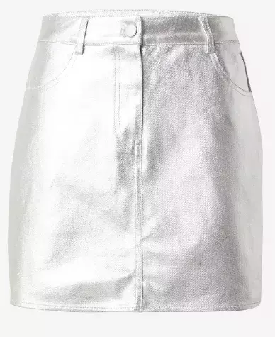 Módní inspirace z Milána: Co nosí ženy na ulicích módní mekky? Odvážné kombinace, výrazné doplňky a osobitý styl – inspirujte se italskou módou