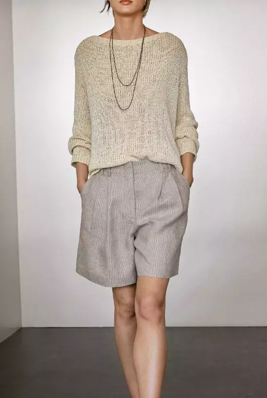 Elegantní šortky, Massimo Dutti, 1 599 Kč