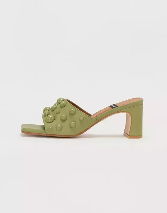 Pantofle na podpatku, ÁNGEL ALARCÓN, 1 600 Kč