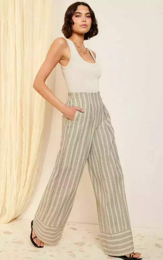 Petite plátěné kalhoty, Friends Like These, 1 750 Kč