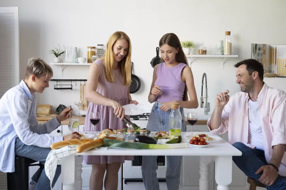 rodina, jídlo, děti, rodiče