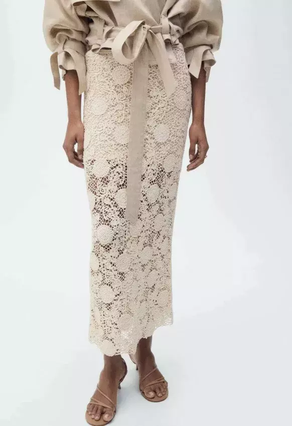 Krajková sukně, Mango, 2999 Kč