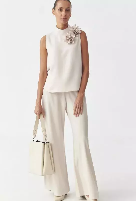 Blůza s plastickou květinou, TATUUM, 1 709 Kč