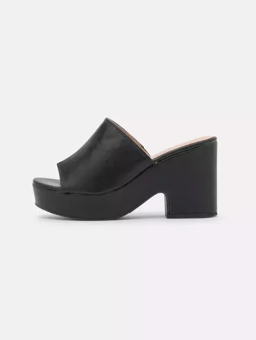 Pantofle na platformě, Anna Field, 462 Kč