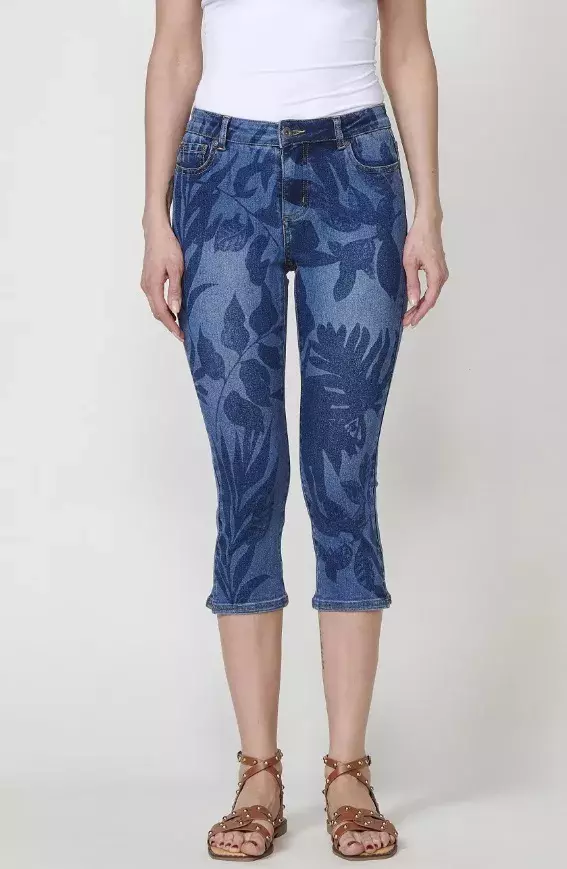 Džínové capri kalhoty s potiskem, Koroshi, 899 Kč