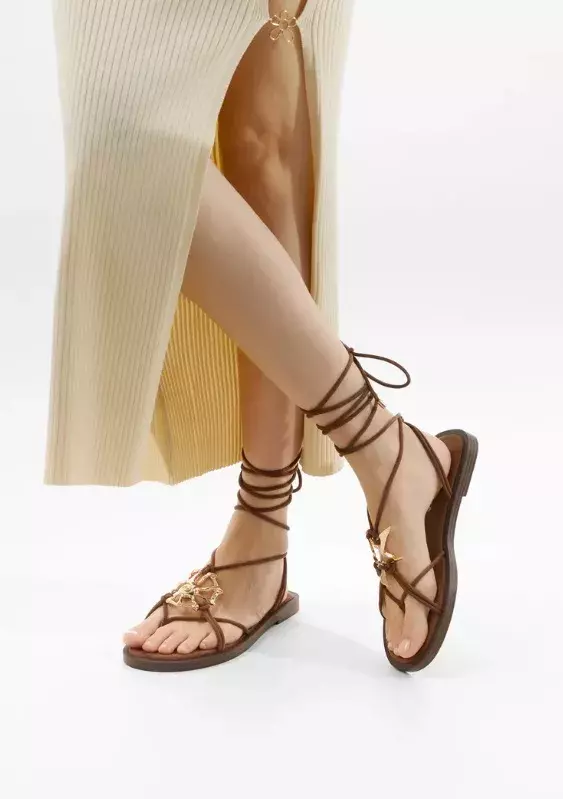 Sandály kristusky, Bershka, 849 Kč