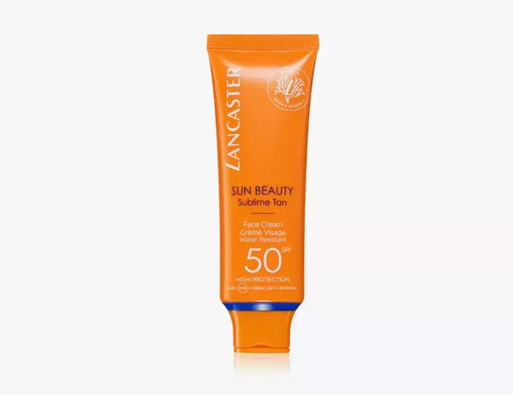 Opalovací krém na obličej SPF 50, Lancaster, 505 Kč