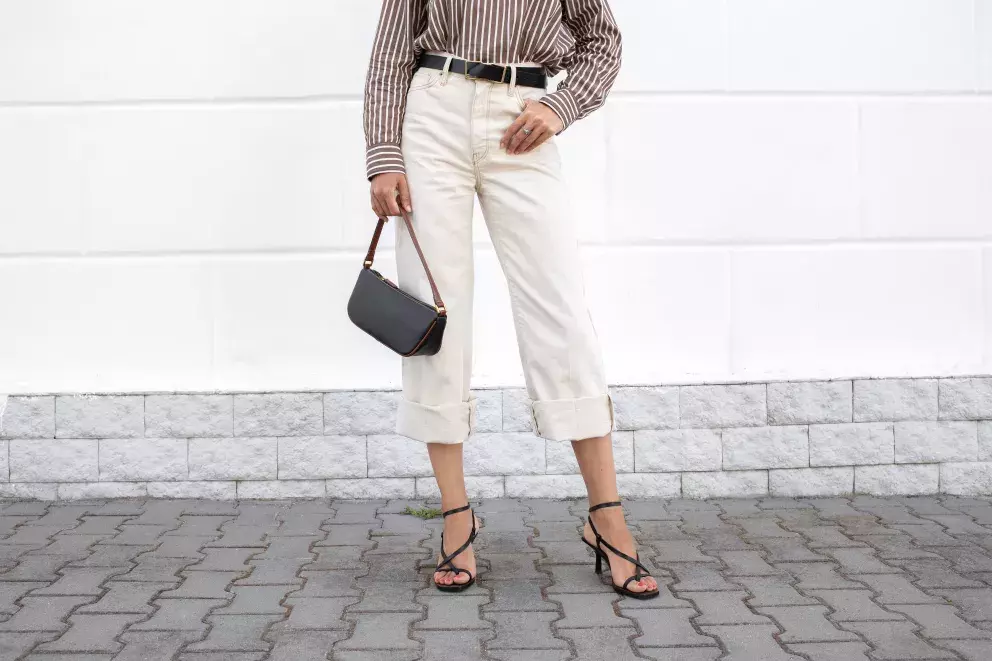 elegantní capri kalhoty