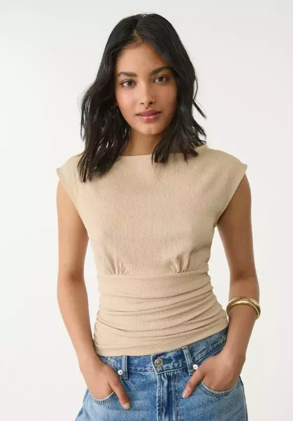 Přiléhavý top, Stradivarius, 299 Kč