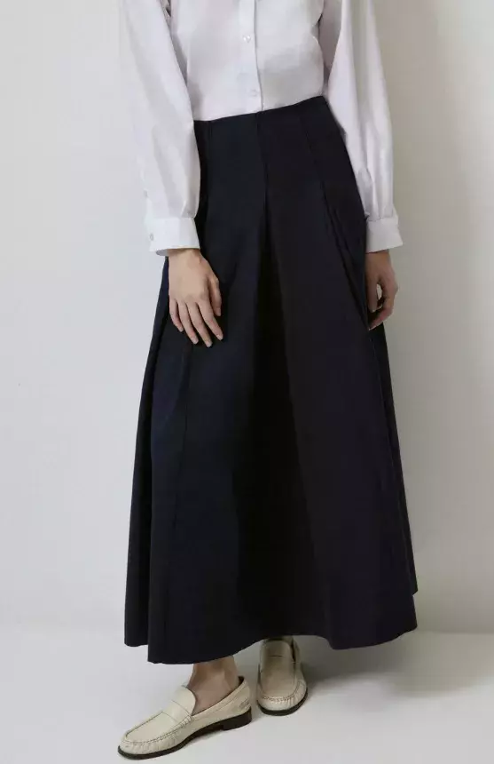 Skládaná sukně, Touché Privé, 2 247 Kč