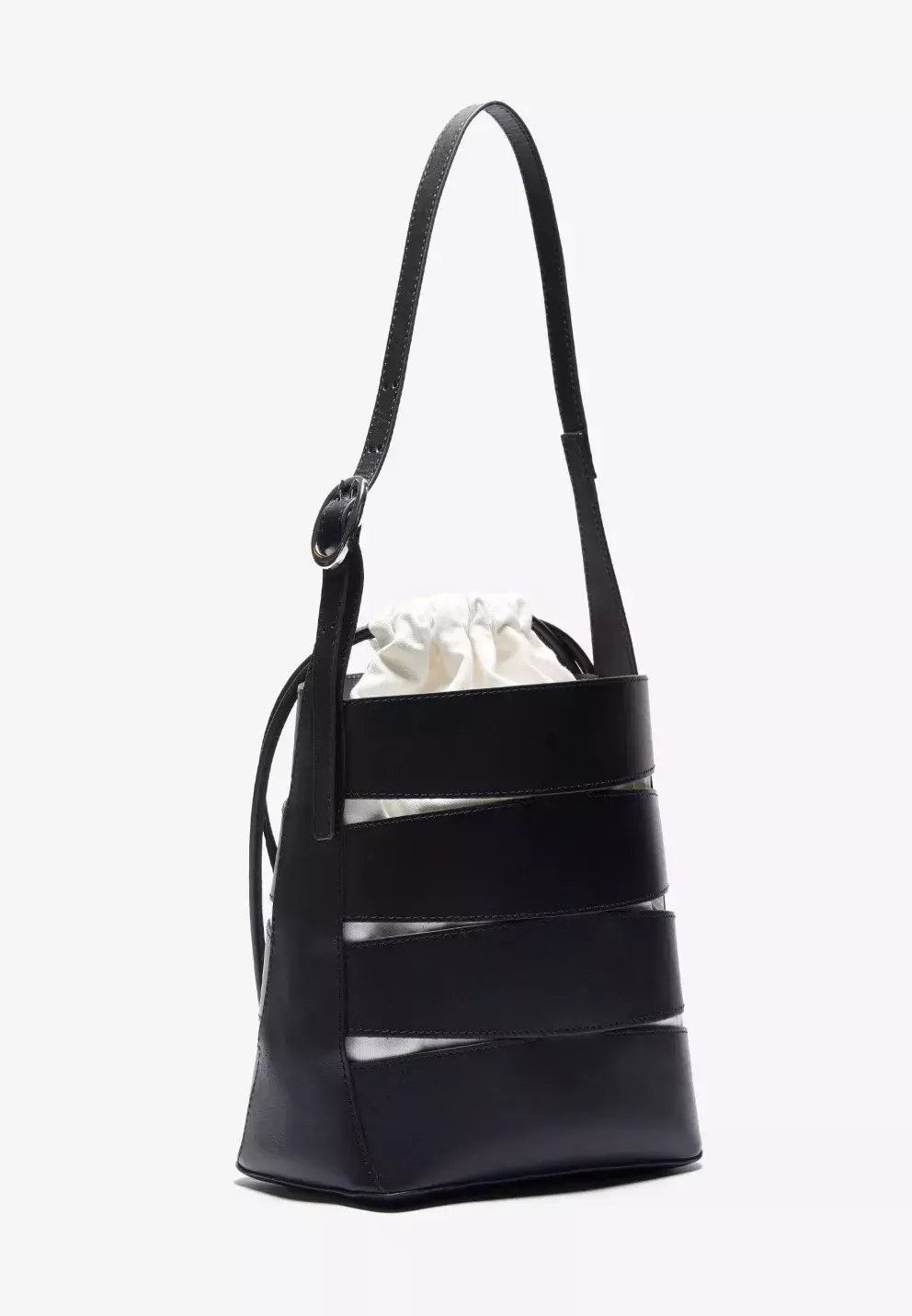 Bucket bag