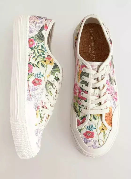 Květované tenisky, Next, 874 Kč