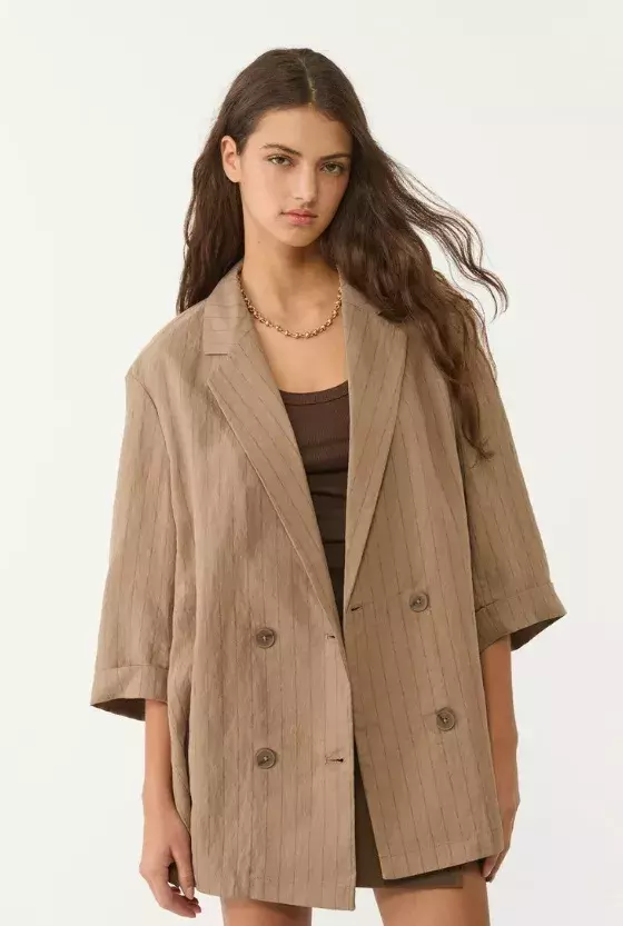 Lehké sako, Stradivarius, 999 Kč