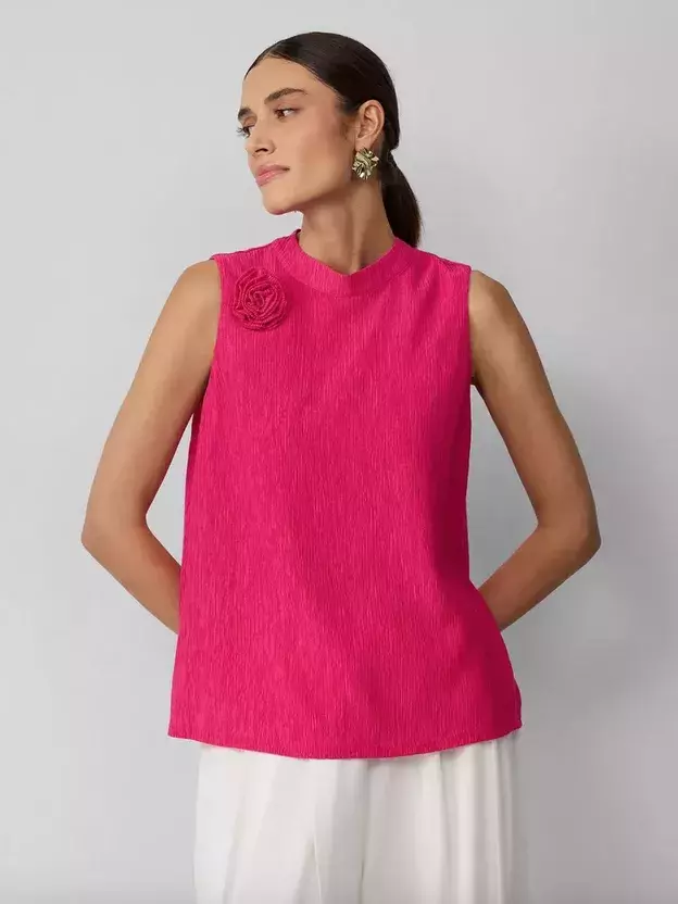 Strukturovaný halenkový top s odnímatelnou broží 1.739